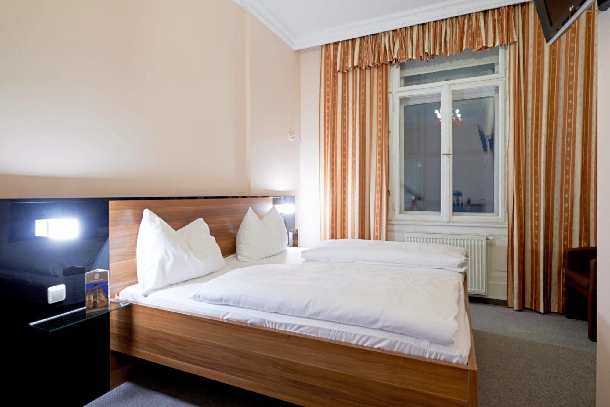 Dauntown Rooms - Self Check-In Viena Exterior foto